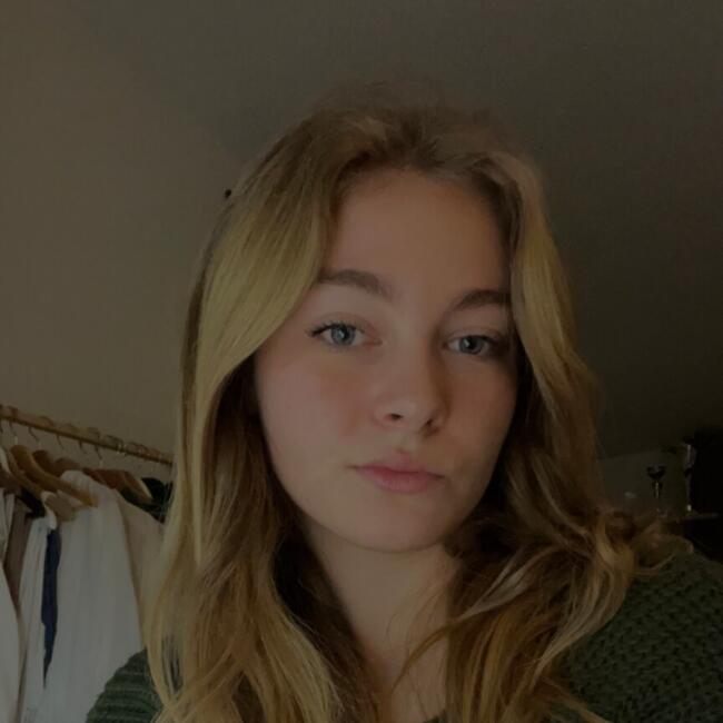 Babysitter in Lyon: Lou