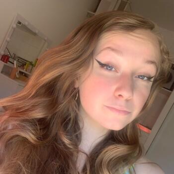 Baby-sitter in Ramonville-Saint-Agne: Mila