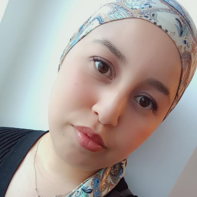 Babysitter in Paris: Hayfa