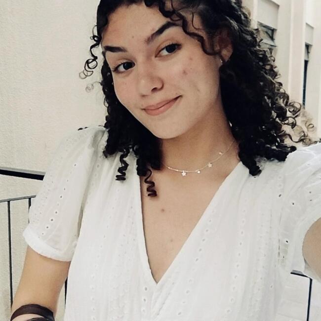 Babysitter in Curitiba: Renata Szymanski 