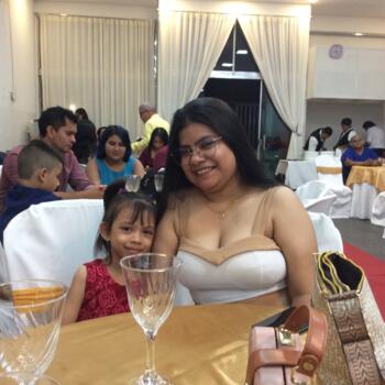 Babysitter in Manaus: Taís