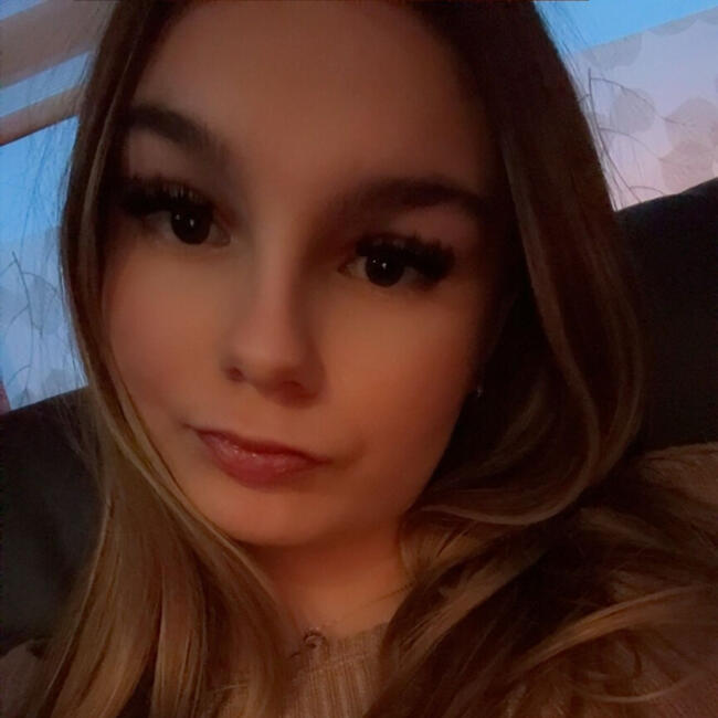 Babysitter in Monceau-sur-Sambre: Thalia