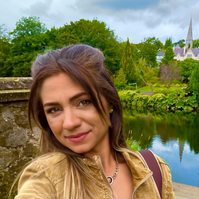 Babysitter in Cork: Suelen