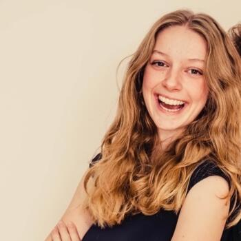 Baby-sitter in Vienne: Sophie