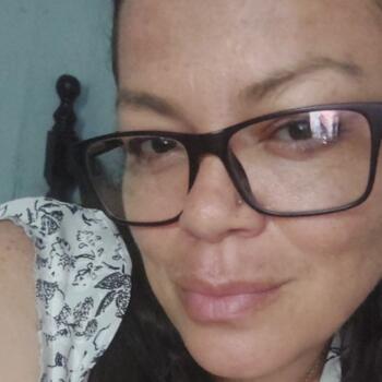 Babysitter in Guápiles: Grendy