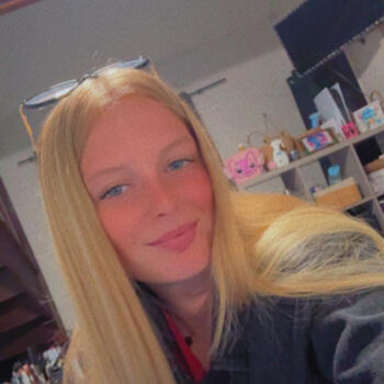 Babysitter in Beauvais: Oriane