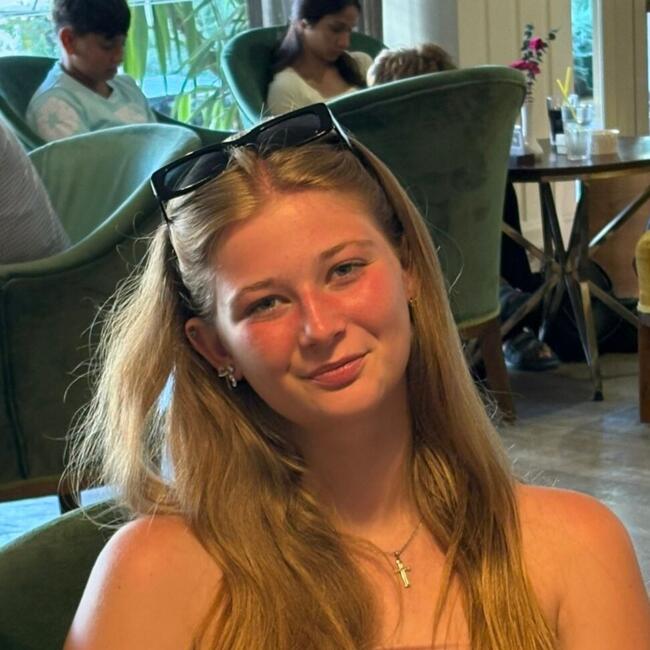 Babysitter in Tienen: Kate