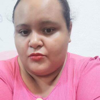 Babá em Fortaleza: Raquel