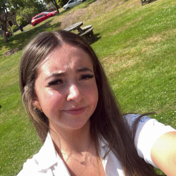Babysitter in Tonbridge: Maisie
