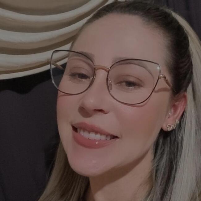 Babysitter in Itajaí: Rafaela