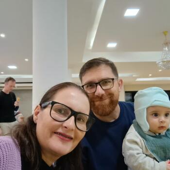 Emprego de babá em São José (São José): emprego de babá SHIRLEY
