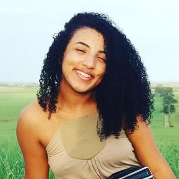 Babá em Campos dos Goytacazes: Erika
