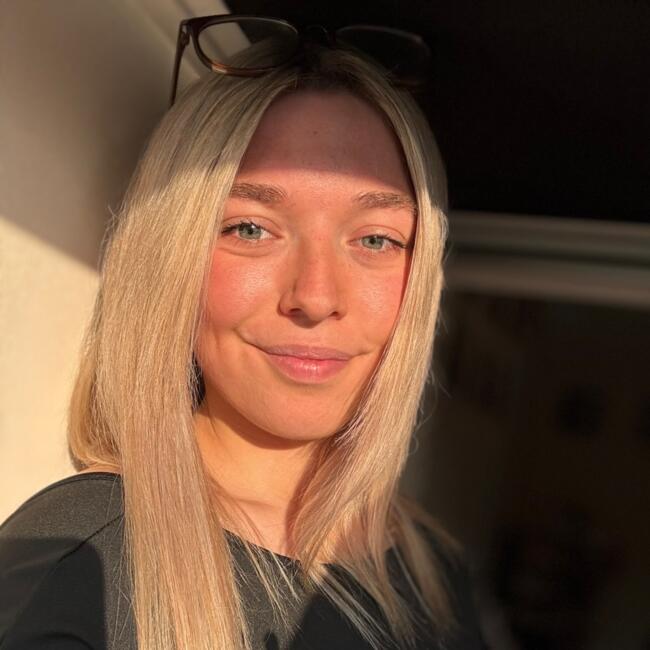 Babysitter in Noailles: Lea