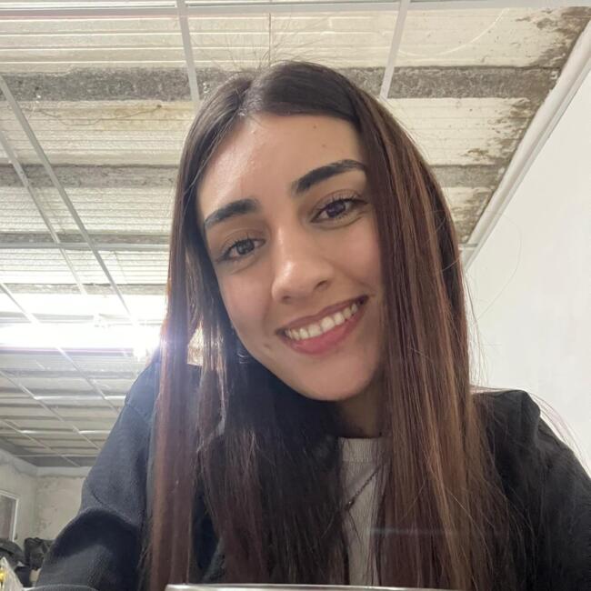 Niñera en Trelew: Martina