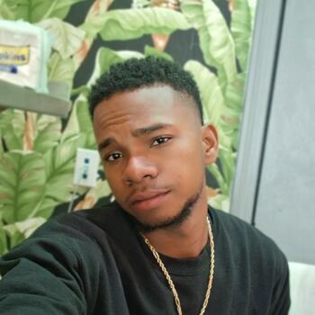 Babysitter in Everett (Massachusetts): Happer