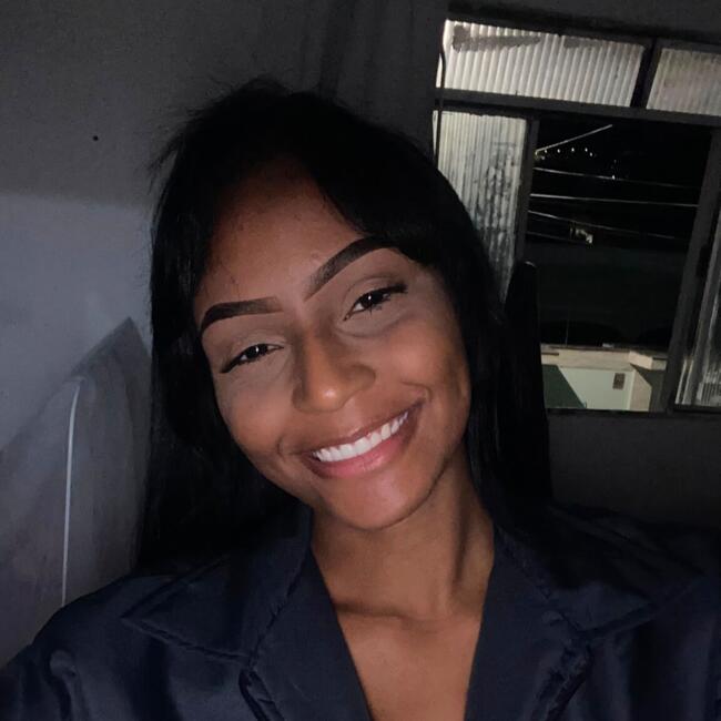Babysitter in Juiz de Fora: Maria Luiza