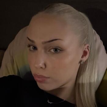 Babysitter in Tallinn: Annabel