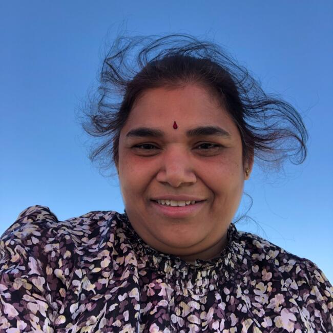 Babysitter in Sydney: Supriyadevi