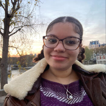 Babysitter in Paris: Zoe