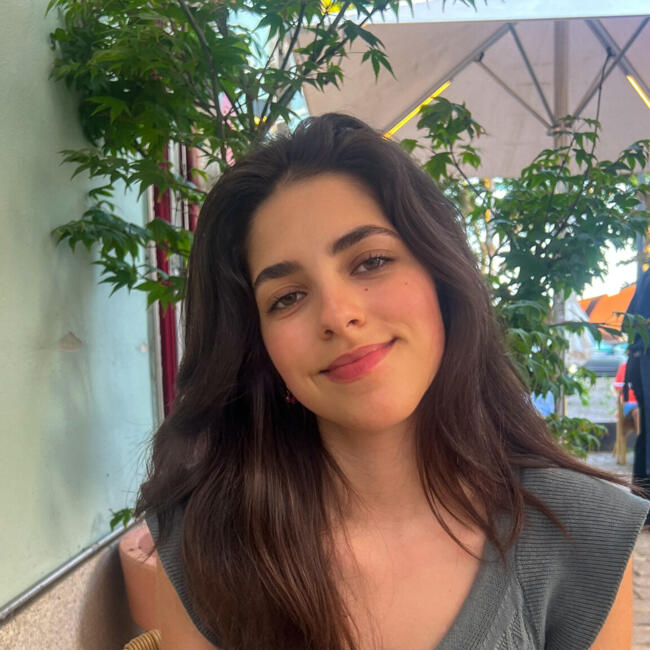 Babysitter in Lisbon: Francisca