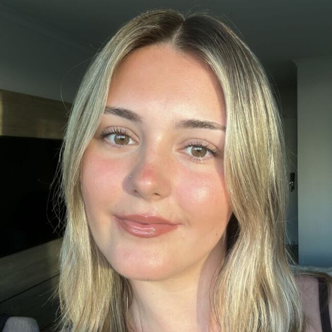 Nanny in Melbourne: Mia