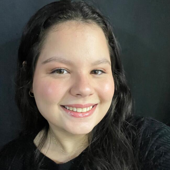 Babysitter in São Paulo: Mariana