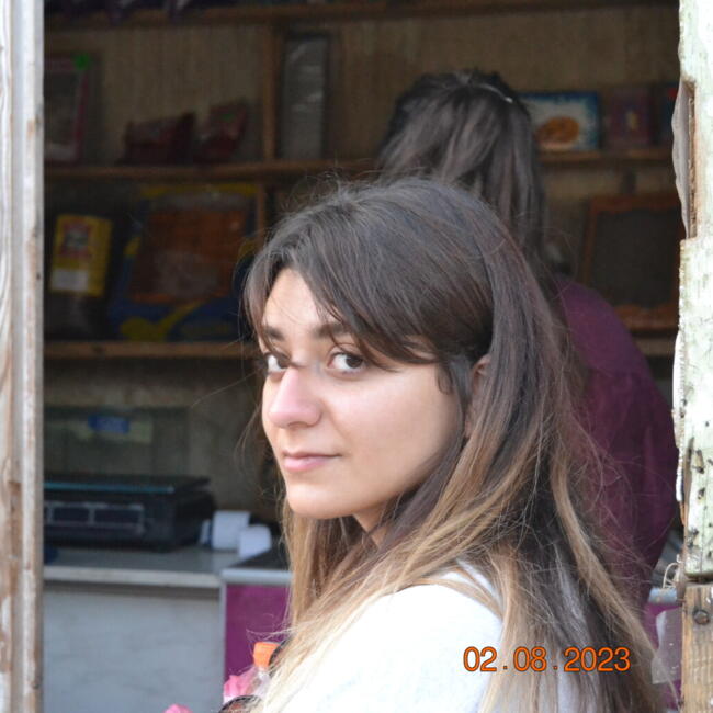 Babysitter in Cesano Boscone: Irina