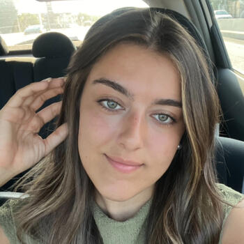 Babysitter Figueres: Eli