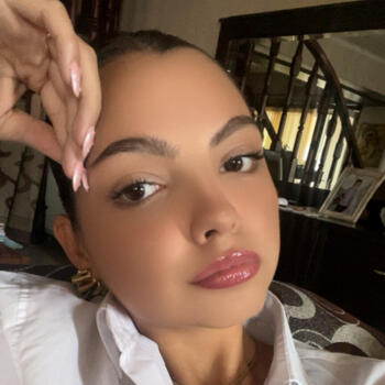 Babysitter in Kallithéa (Αττική): Μαρια