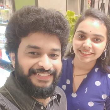 माता-पिता हैदराबाद: Vamshi