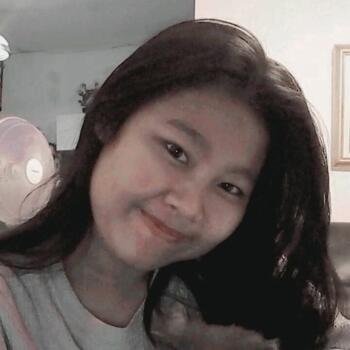 Babysitter in Jakarta: Raras