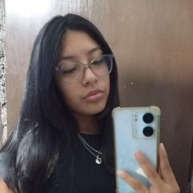 Babysitter in Pilar: Karyme