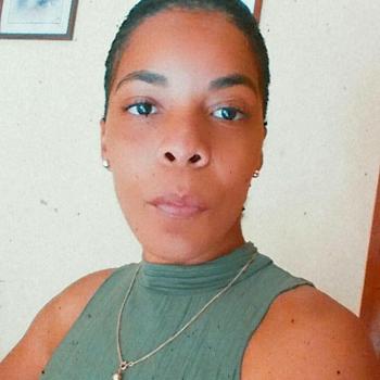 Babysitter in Oeiras: Josiane Maria Soares