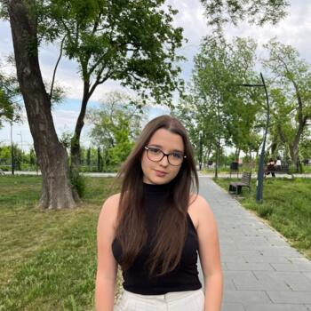 Babysitter in Brasov: Dănuța