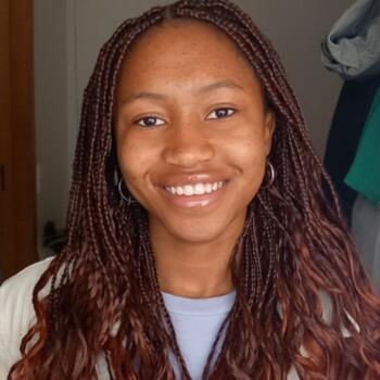 Babysitter em Póvoa de Santa Iria: Lindalva