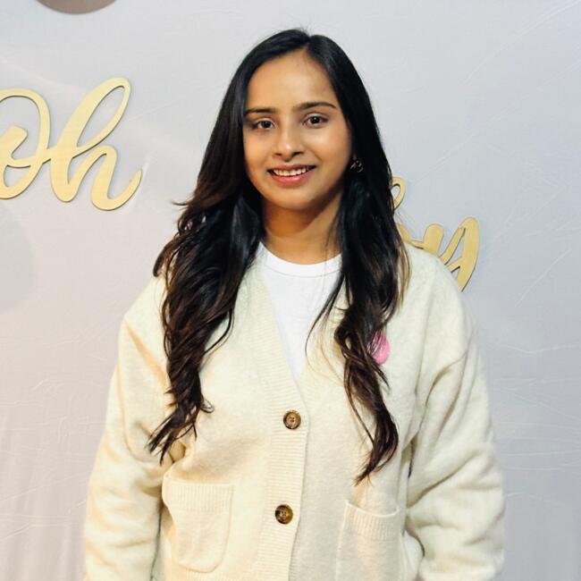 Babysitter in Sydney: Mausham