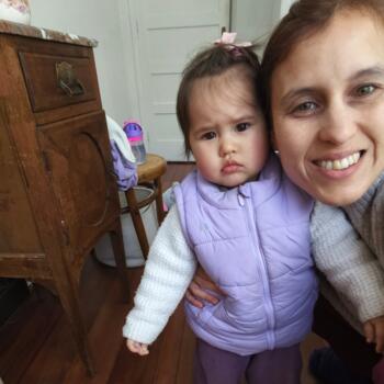 Trabajo para niñera en Viña del Mar: trabajo de niñera Alesia