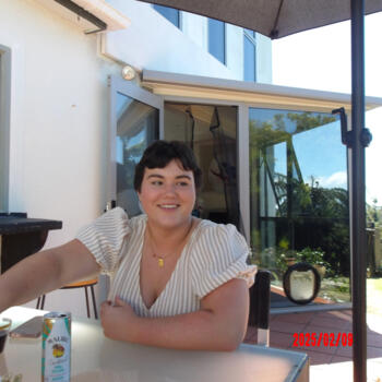 Babysitter in New Plymouth: Ella