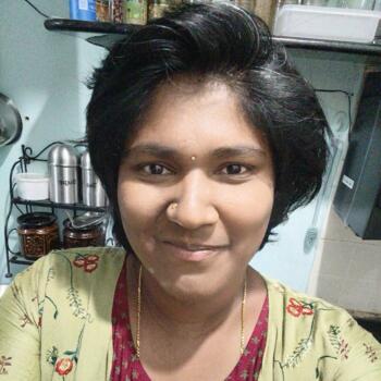 Babysitter Bengaluru: Devika