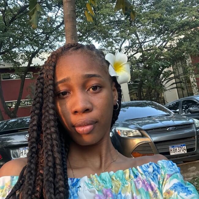 Babysitter in San Pedro Sula: Lixi Figueroa