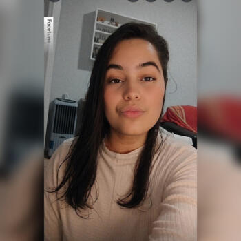 Babá em Blumenau: Naiara