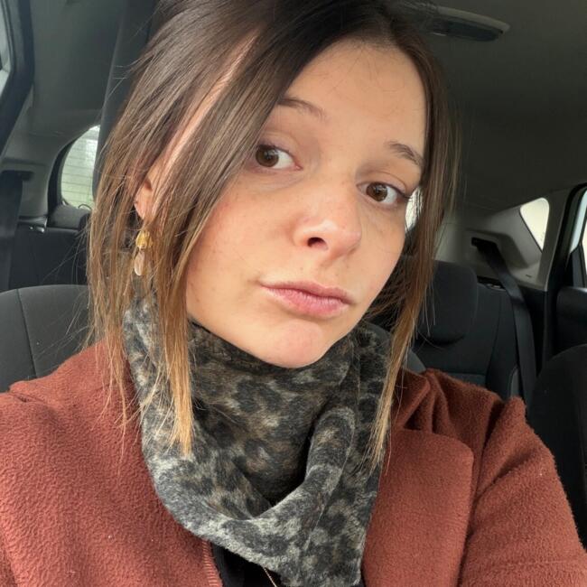 Babysitter in Sissonne: Colleen