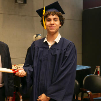 Babysitter in Paris: Diego