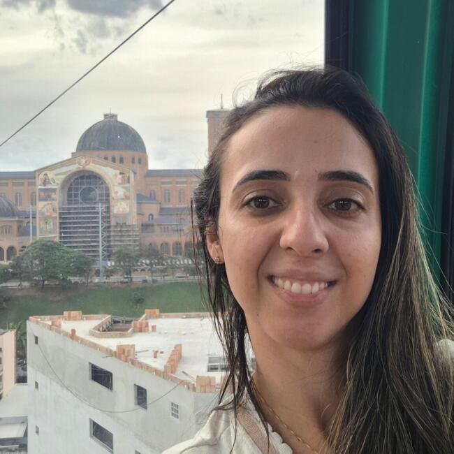 Babysitting job in Diadema: Suellen