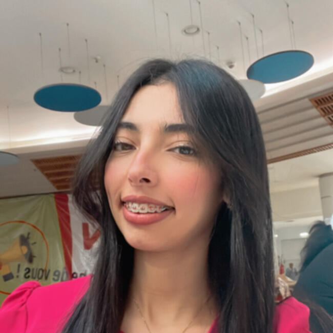 Babysitter in Sesto Fiorentino: Khouloud