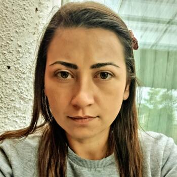 Babysitter in Harrow: Oana