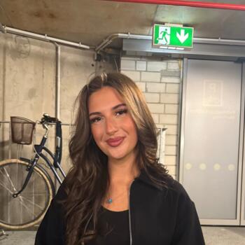 Babysitter Basel: Diora