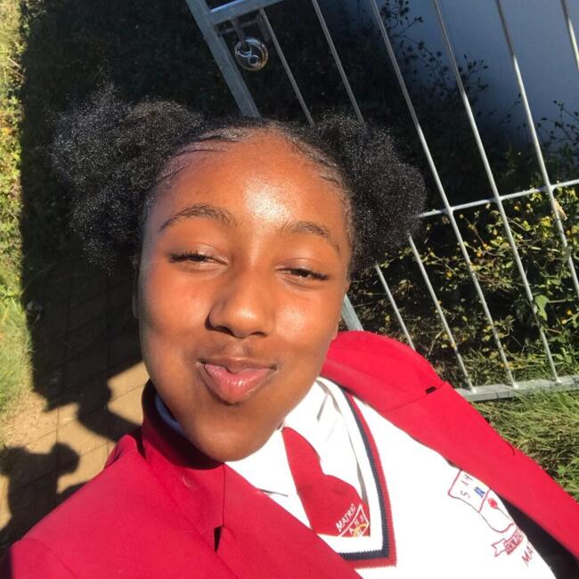 Babysitter in Verulam: Sihle