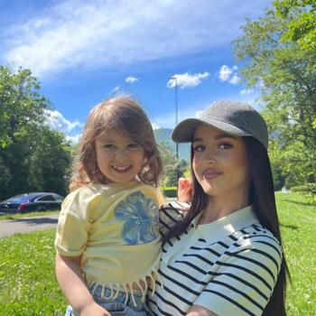 Babysitter in Créteil: Karina