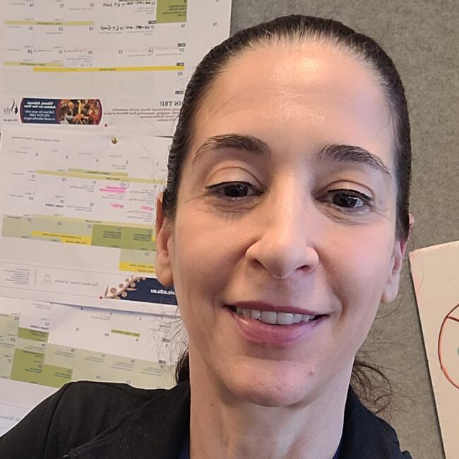 Babysitter in Melbourne: Inbal